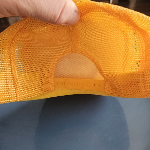 Vintage PG&E Trucker Snapback Hat - Picture 4 of 6